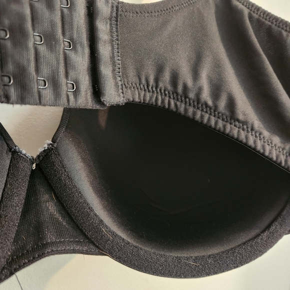 Cacique Lane Bryant Cotton Lightly Lined T-Shirt 36F Black 3D - Picture 6 of 8